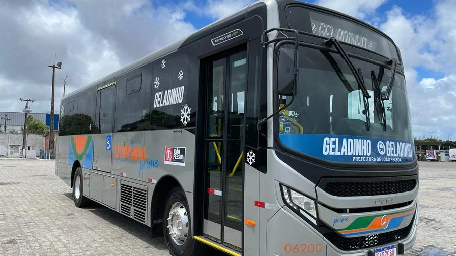 Prefeito concede passe-livre para candidatos embarcarem nos ônibus nos dias de provas do Enem 2024