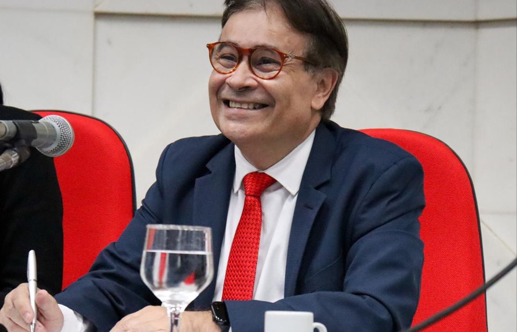 Harrison Targino é reeleito presidente da OAB-PB