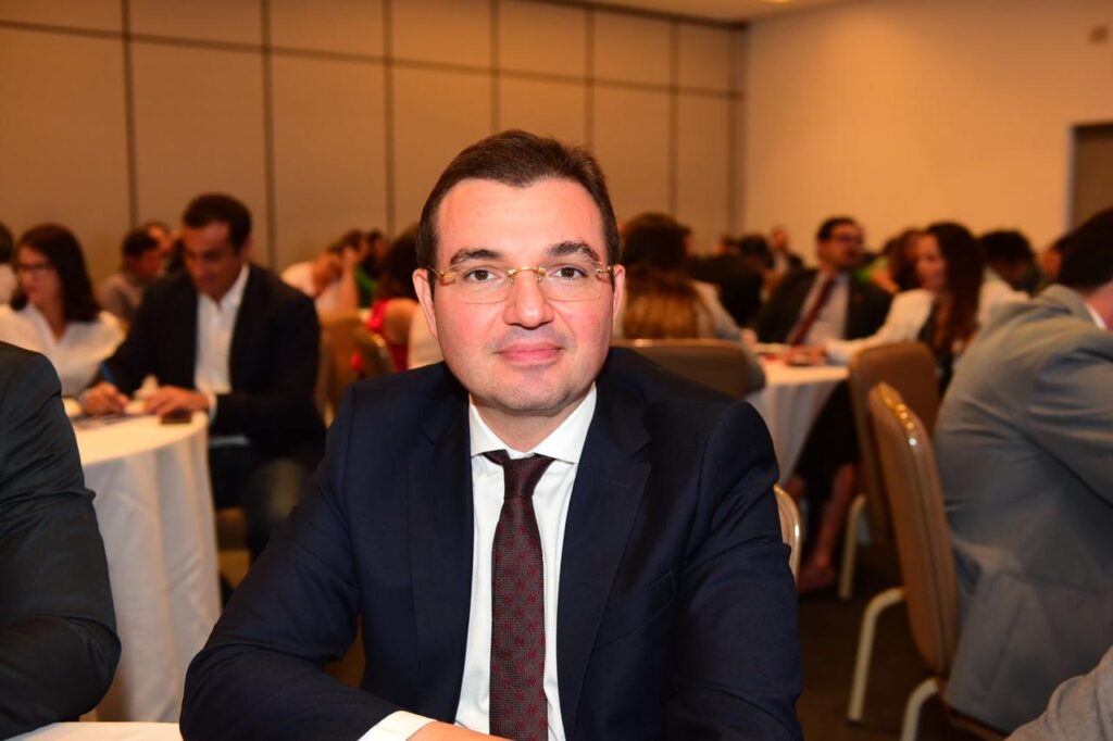 Diego Fabrício retorna à controladoria geral do município, em João Pessoa