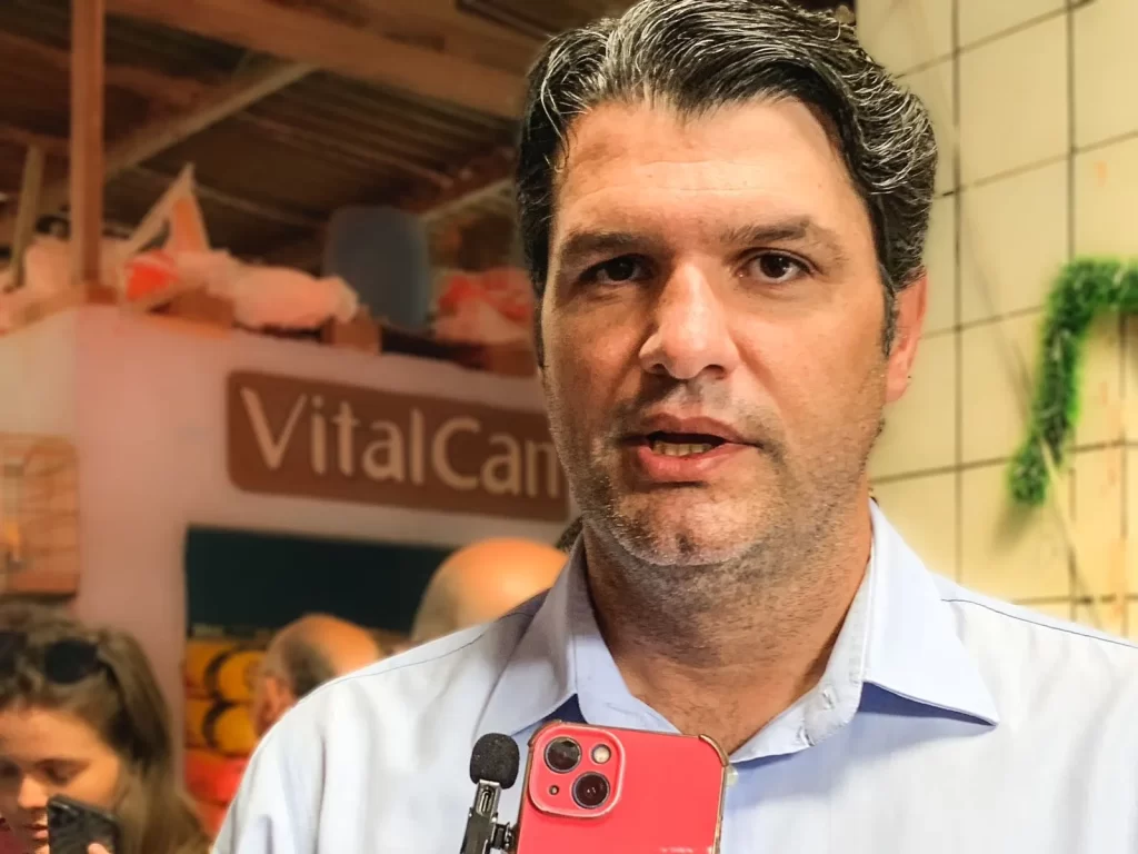 Leo Bezerra projeta manutenção e zeladoria de todas as praças públicas da Capital